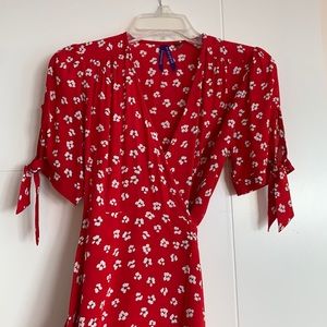 Pea in the Pod Wrap Maternity Dress